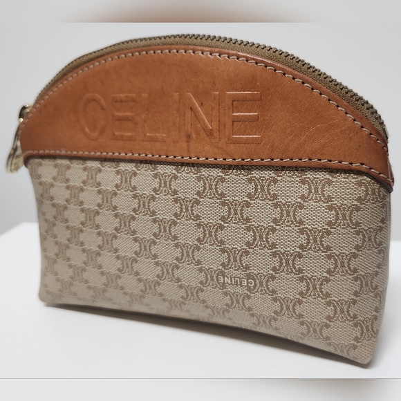 CELINE Vintage Macadam Cosmetic Pouch - Picture 4 of 15